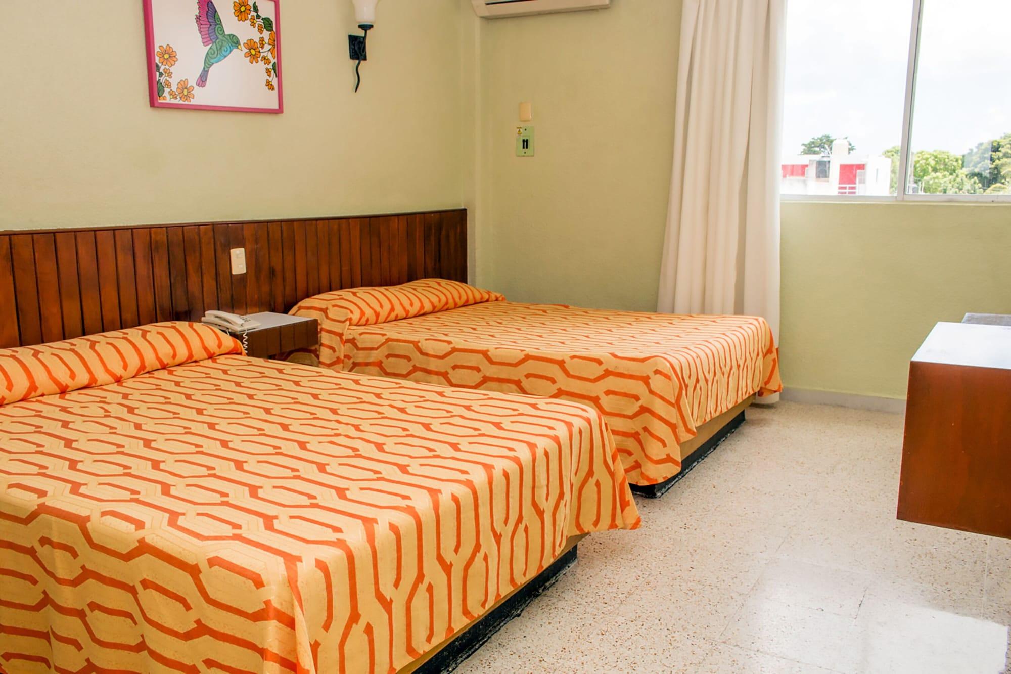 Hotel Batab Cancun Exterior photo